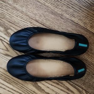 Black Tieks Size 7